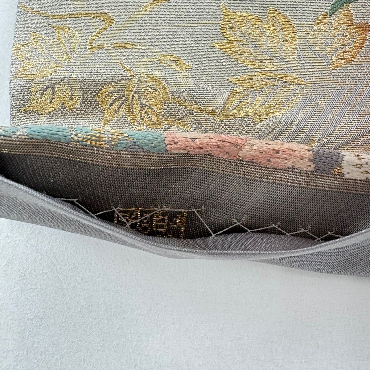 袋帶 名品級 じゅらく 落款 華紋 草花紋 金絲 金金箔 灰紫 六通 純蠶絲