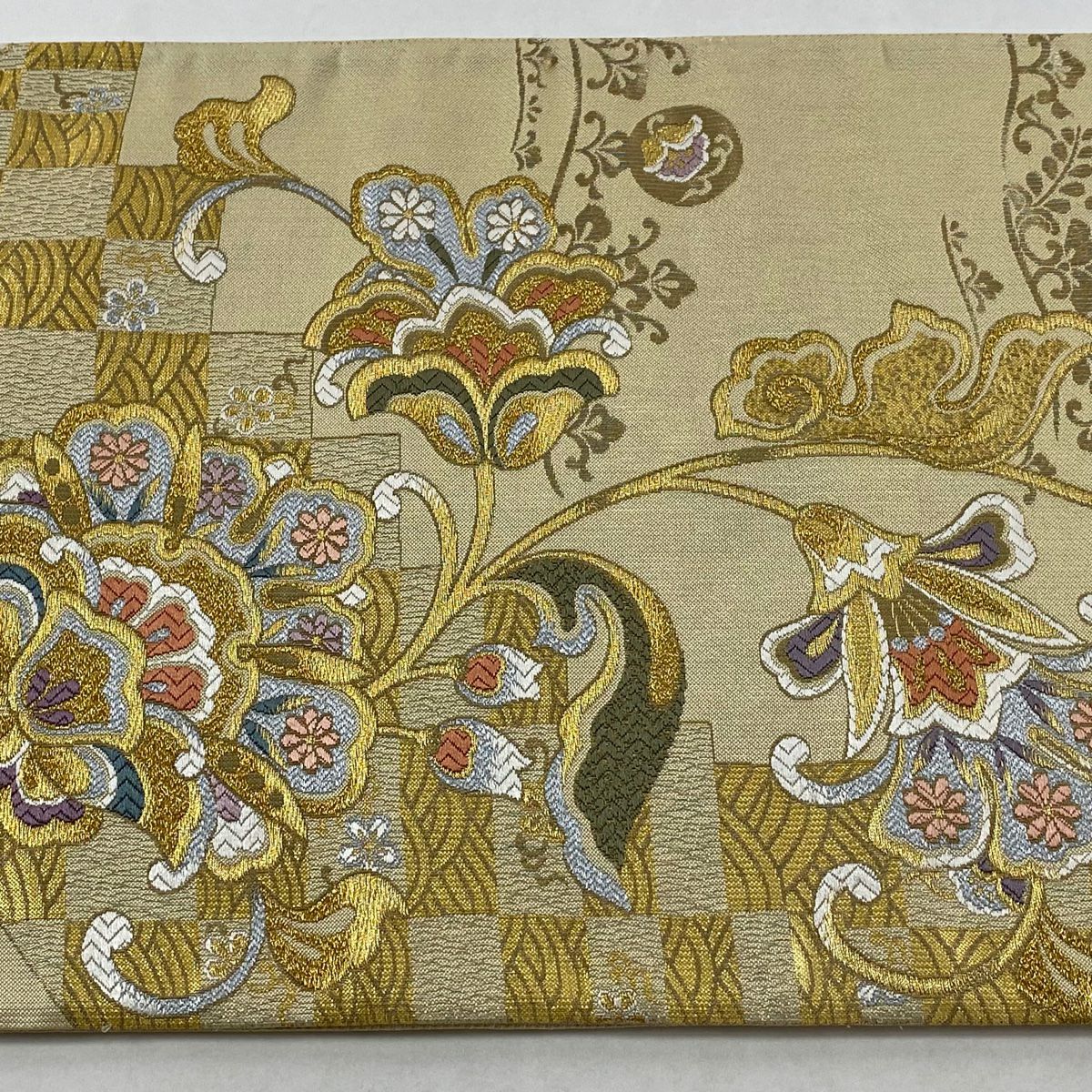 【美品】 袋帶 秀品級 香草染 花唐草紋 波 金金箔 金絲 米色 六通 純蠶絲