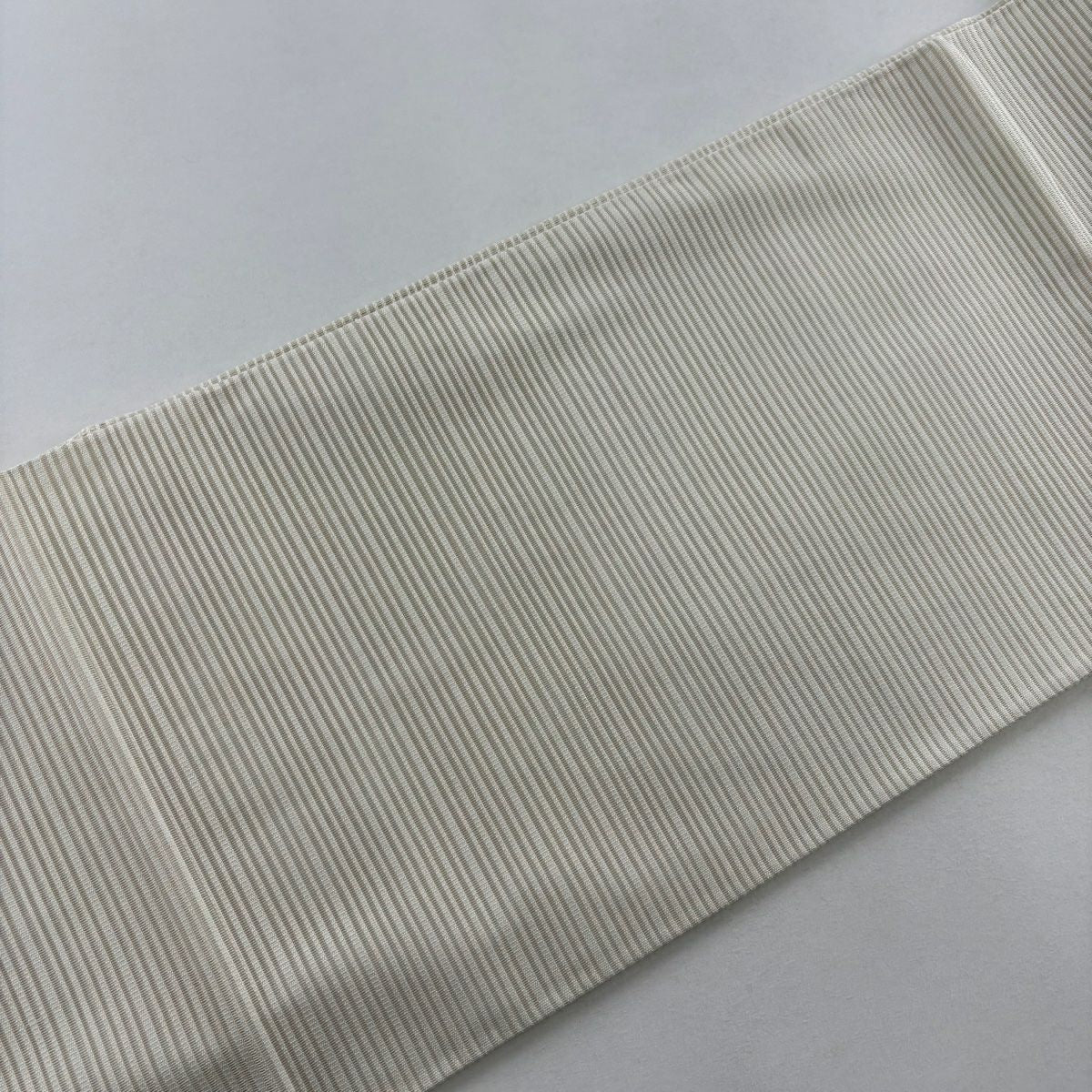 【美品】 袋帶 秀品級 大和 夏帶 絽 亂條紋 紋理 奶油色 大鼓圖案 純蠶絲