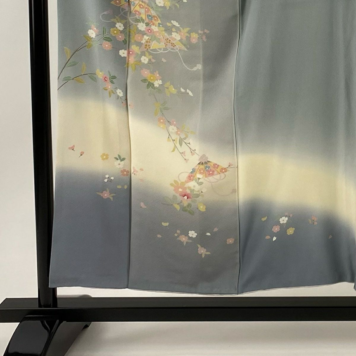 付下 身長155.5cm 袖長65cm M 雙層 落款 花笠 草花紋紋 漸層 青灰色 純蠶絲 秀品級