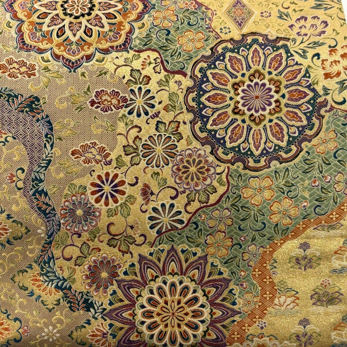 【美品】 袋帶 逸品級 王朝道長華紋 花唐草紋 金金箔 金色 六通 純蠶絲