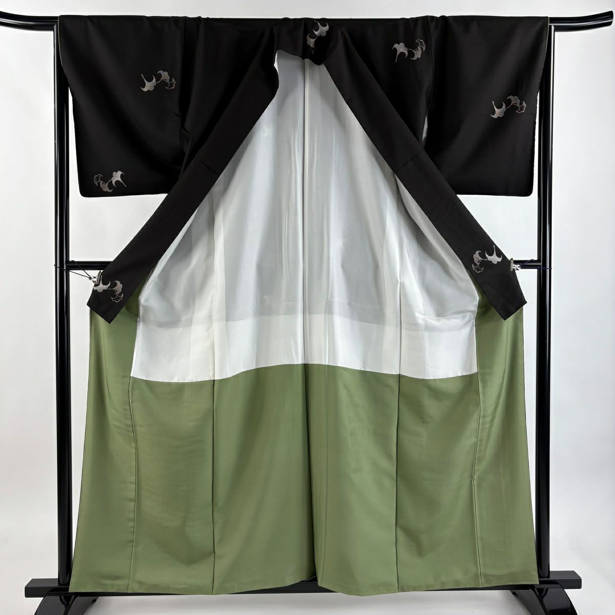 【美品】 大島紬織 身長160cm 袖長65.5cm M 雙層 純泥染 證書附帶 銀杏 墨 黑 純蠶絲 逸品級