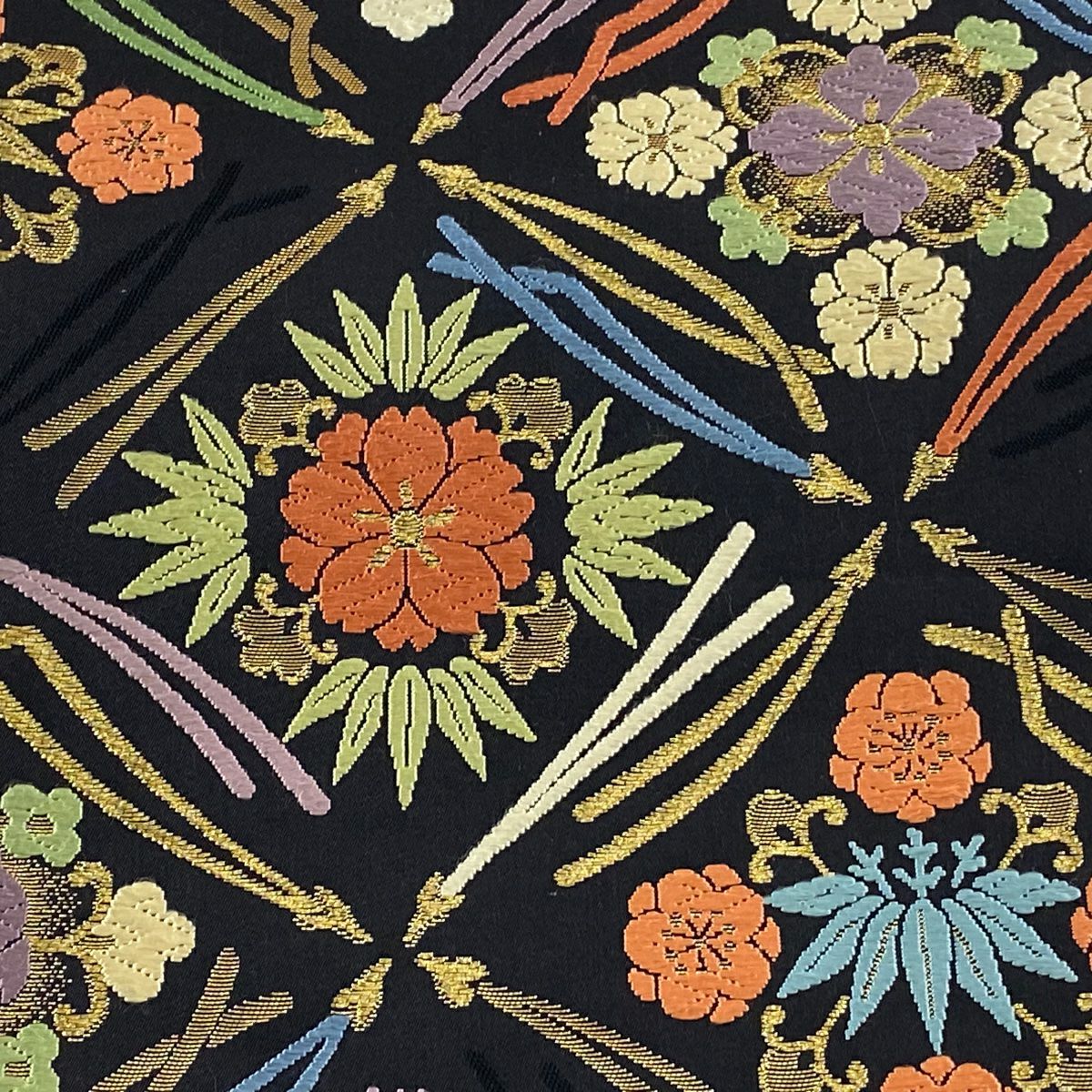 【美品】 袋帶 逸品級 花 松樹葉 金絲 唐織 黑 六通 純蠶絲