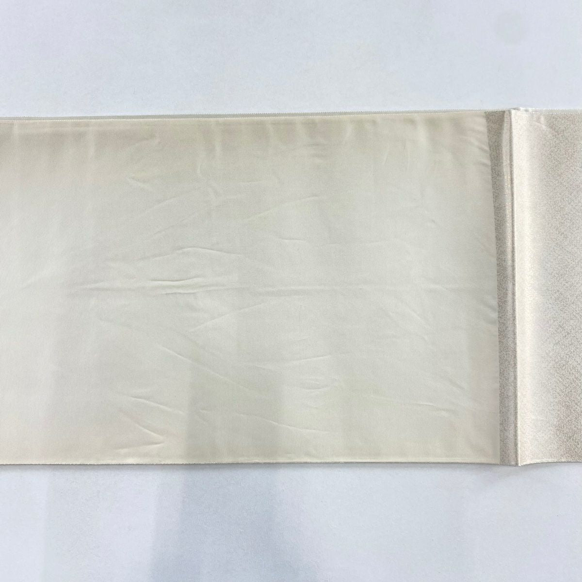 袋帶 逸品級 格天井 枝梅花 刺繡 金金箔 奶油色 大鼓圖案 純蠶絲