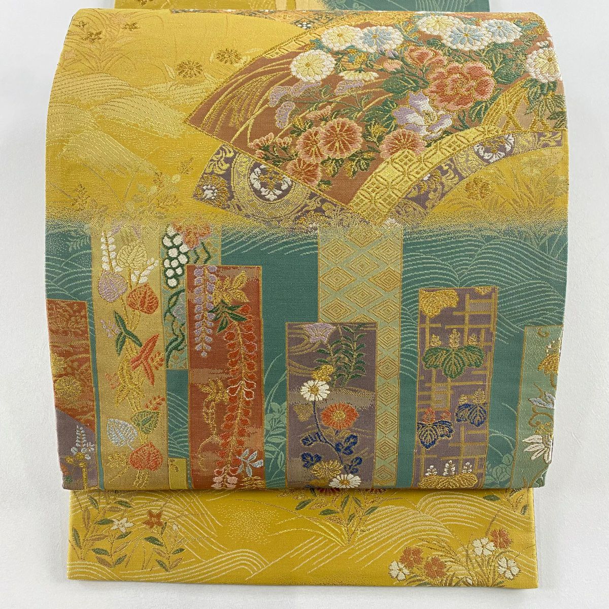 【美品】袋帶 名品級 扇子面 草花紋 金糸 金金箔 淺綠 お太鼓圖案 純蠶絲