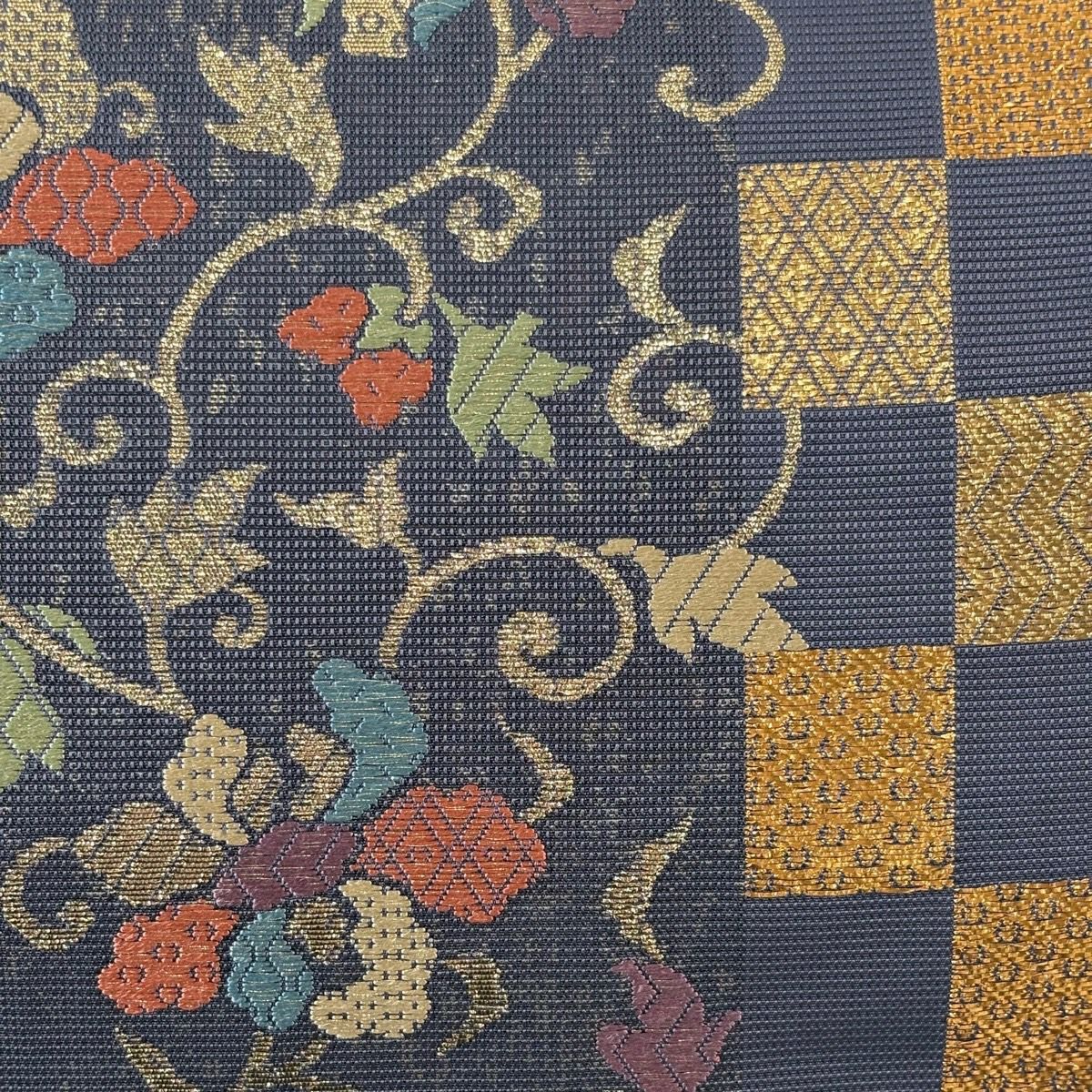袋帶 名品級 じゅらく 落款あり 花唐草紋 市松樹模樣 金絲 金金箔 青紫 六通 純蠶絲