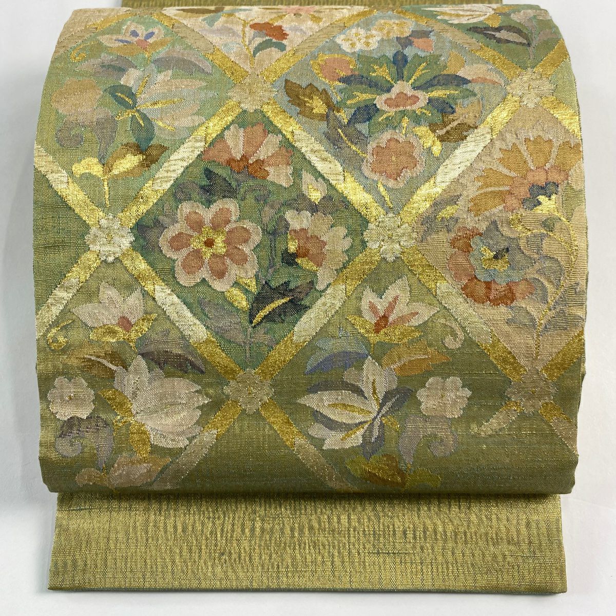 【美品】 袋帶 秀品級 關西仕立 草花紋 斜格 金絲 金金箔 金色 大鼓圖案 純蠶絲