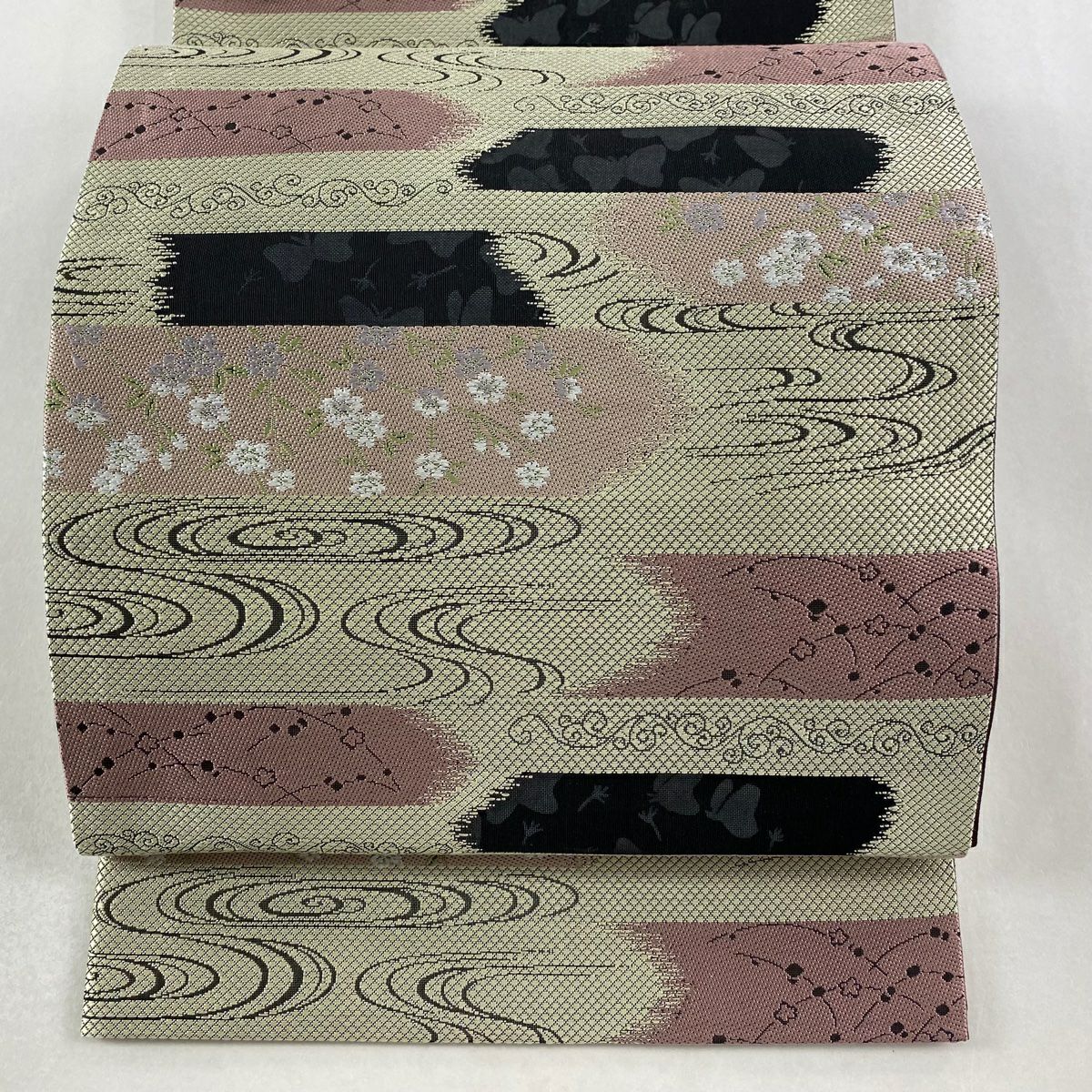 【美品】 袋帶 秀品級 花蝶 流水 刺繡 奶油 六通 純蠶絲
