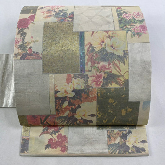 【美品】 名古屋帶 秀品級 關西仕立 色紙 草花紋紋 絵金金箔螺鈿織 金金箔 米色 純蠶絲