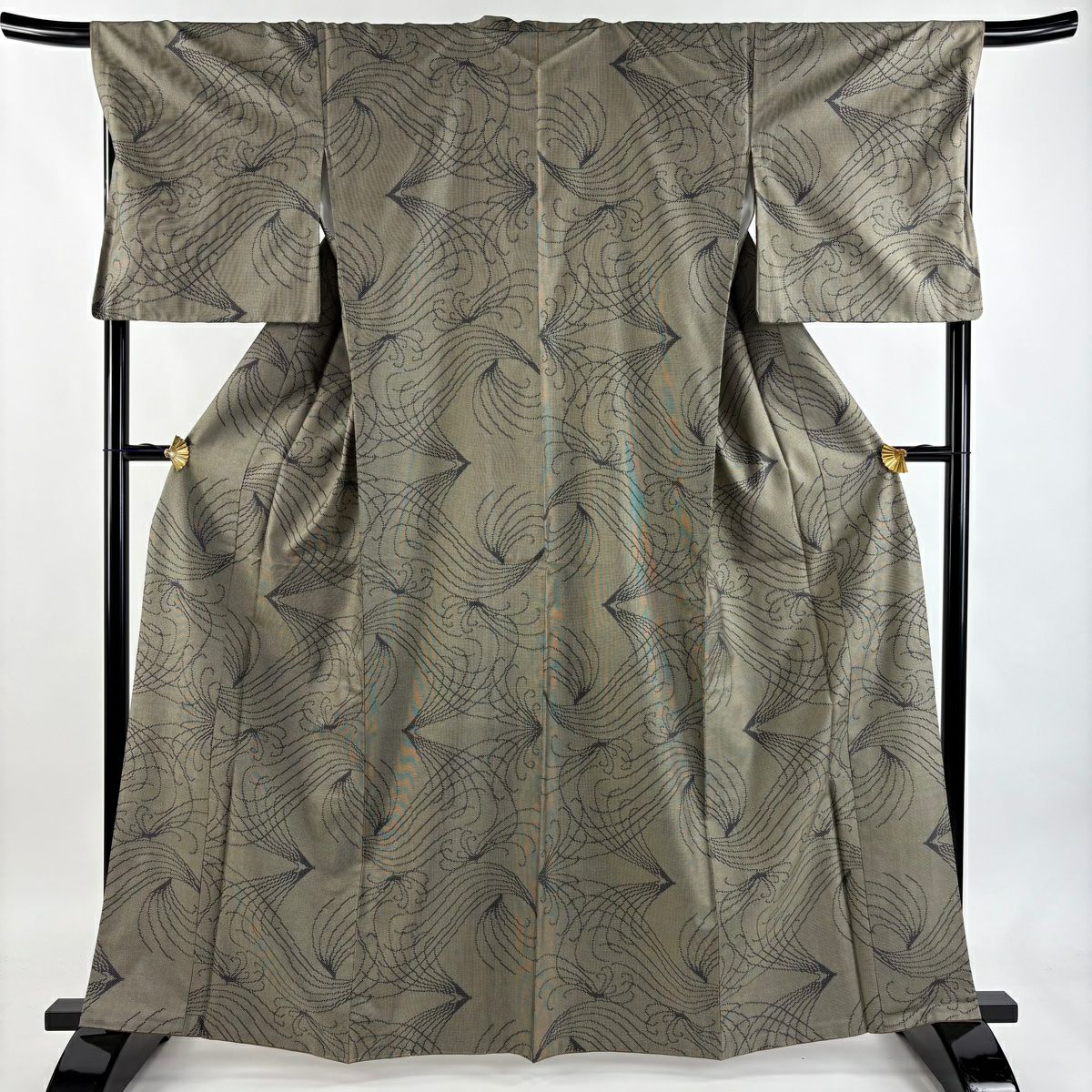 【美品】 紬織 身長163.5cm 袖長67.5cm L 雙層 幾何學圖案 蝴蝶 茶綠 純蠶絲 秀品級