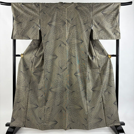 【美品】 紬織 身長163.5cm 袖長67.5cm L 雙層 幾何學圖案 蝴蝶 茶綠 純蠶絲 秀品級