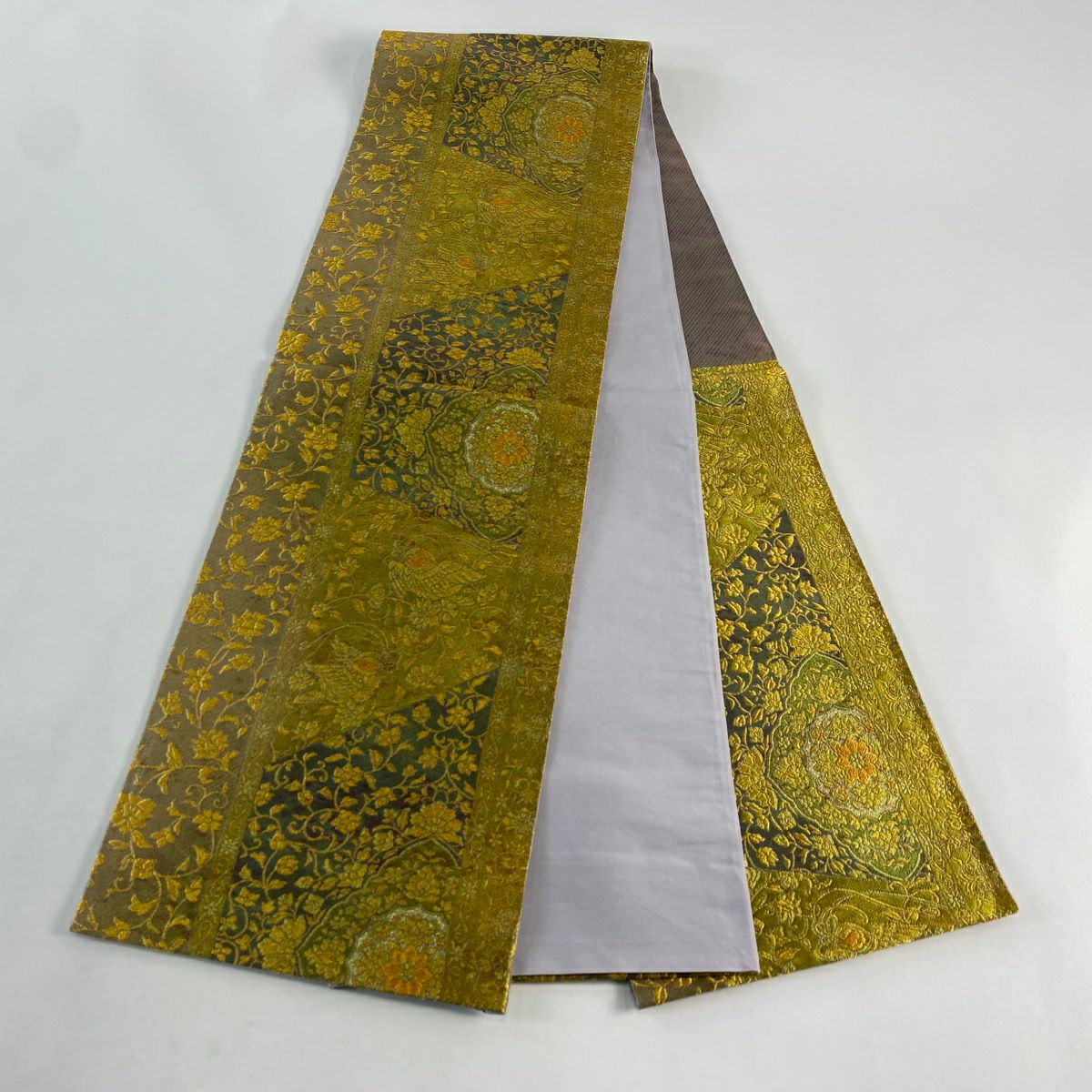 【美品】 袋帶 名品級 華紋 花喰鳥 金絲 金金箔 金色 六通 純蠶絲