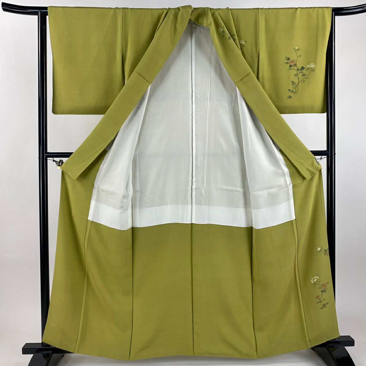 【美品】 付下 身長160cm 袖長65.5cm M 雙層 落款あり 椿 菊花 抹茶 純蠶絲 秀品級 一つ紋