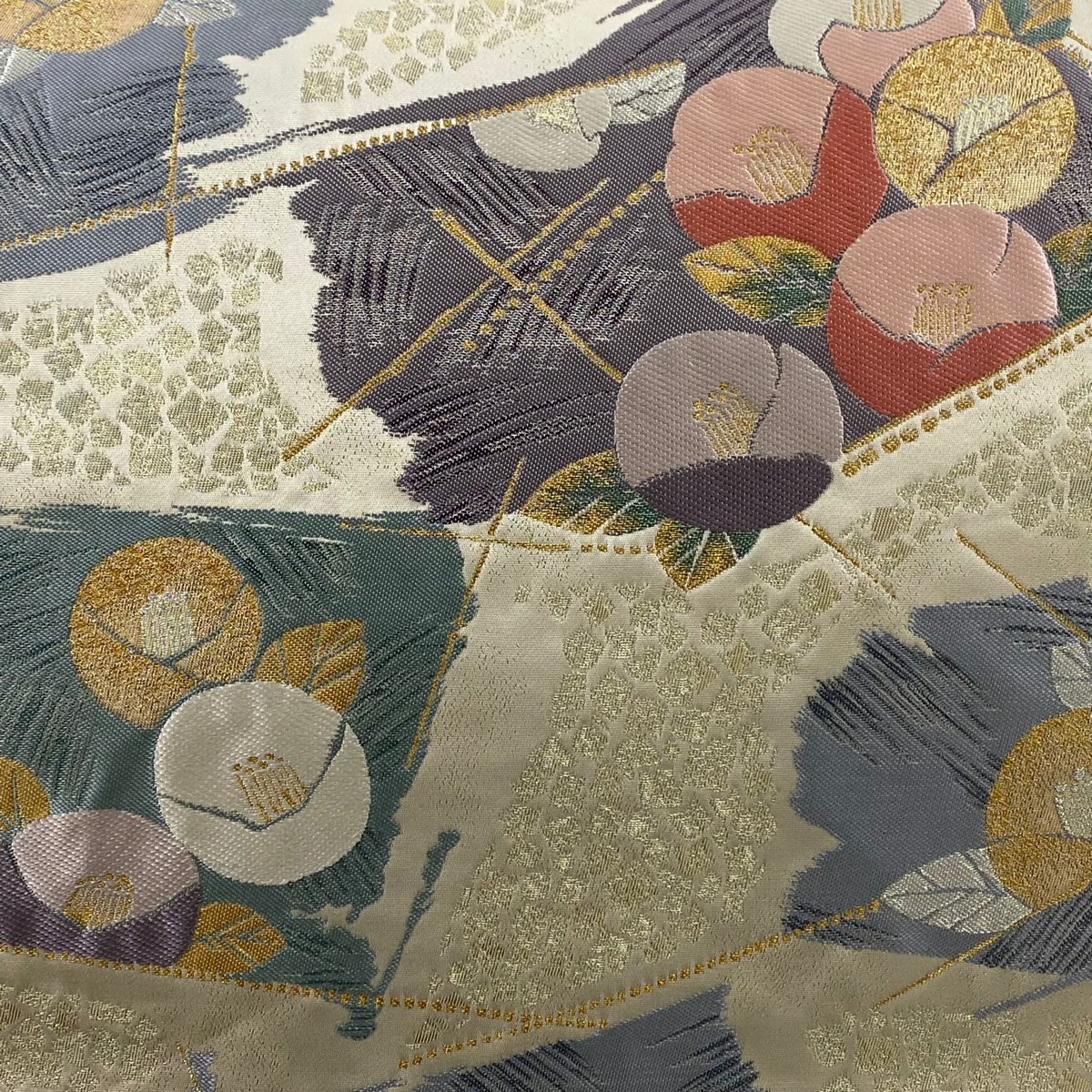 袋帶 秀品級 照映粋椿 幾何學圖案 金銀彩 金金箔 米色 六通 純蠶絲