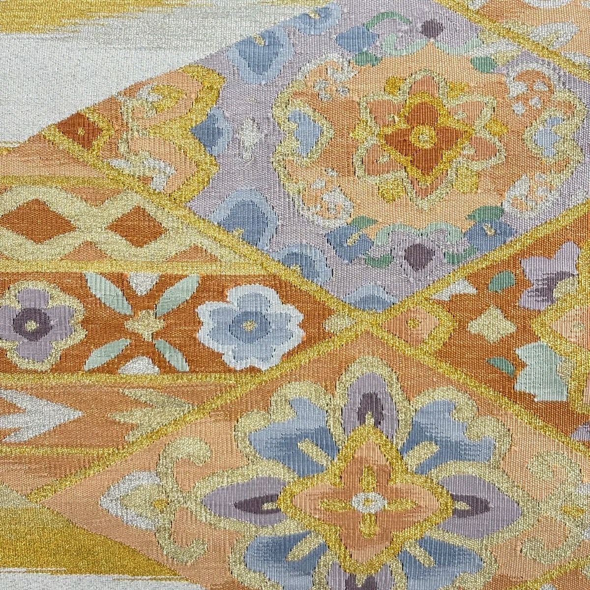 【美品】 名古屋帶 秀品級 松樹葉仕立 八寸名古屋帶 華紋 霞 金銀糸 灰白 純蠶絲