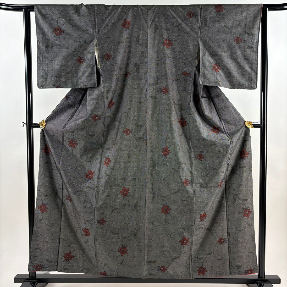 【美品】 大島紬織 身長158.5cm 袖長61.5cm S 雙層 證書附帶 花唐草紋 黑灰 純蠶絲 優品級