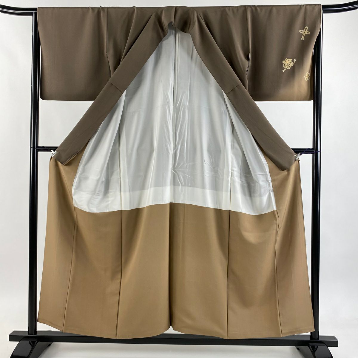 【美品】 付下 身長155cm 袖長65cm M 雙層 渡邊雪三郎 落款あり 組紐 金銀彩 漸層 灰茶 純蠶絲 逸品級