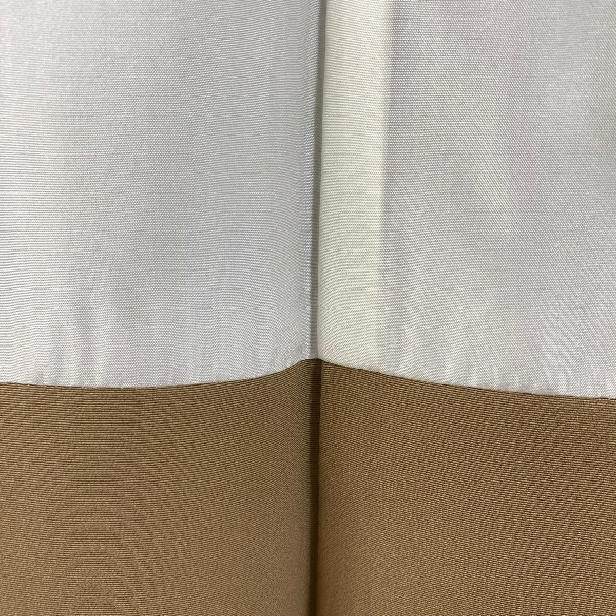 【美品】 付下 身長155cm 袖長65cm M 雙層 渡邊雪三郎 落款あり 組紐 金銀彩 漸層 灰茶 純蠶絲 逸品級