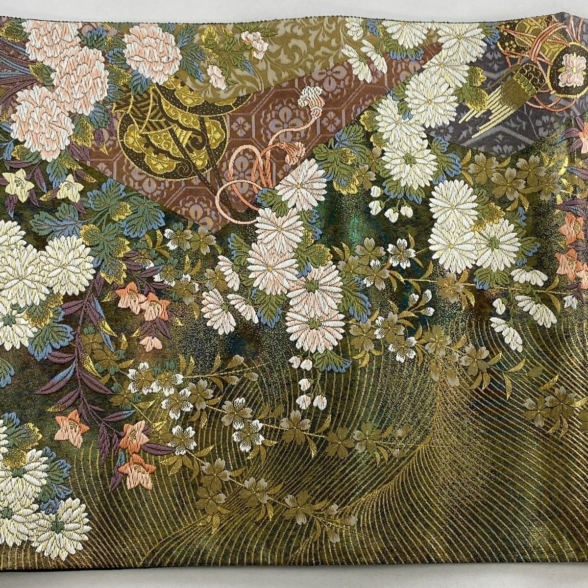 【美品】 袋帶 秀品級 花車 秋草 金糸 金金箔 灰綠 六通 純蠶絲