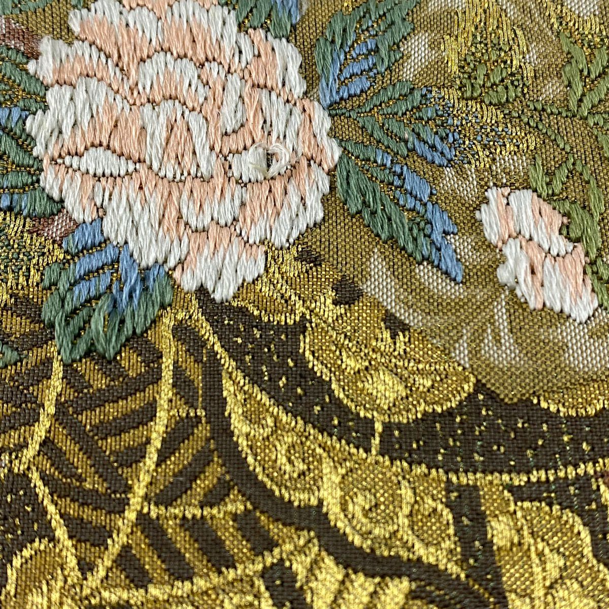 【美品】 袋帶 秀品級 花車 秋草 金糸 金金箔 灰綠 六通 純蠶絲