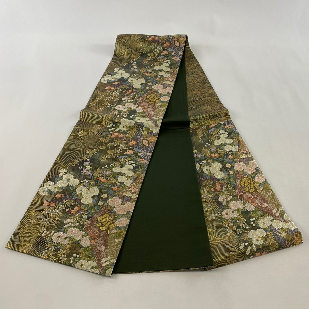 【美品】 袋帶 秀品級 花車 秋草 金糸 金金箔 灰綠 六通 純蠶絲