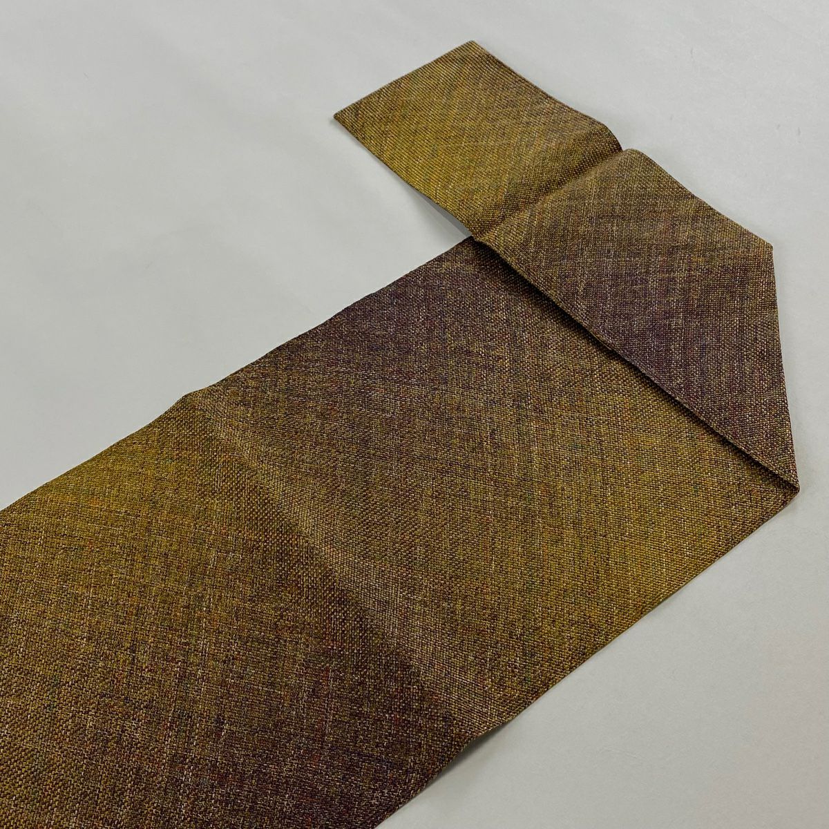 【美品】 名古屋帶 秀品級 八寸名古屋帶 松樹葉仕立 ぼかし圖案 金絲 黃土 純蠶絲