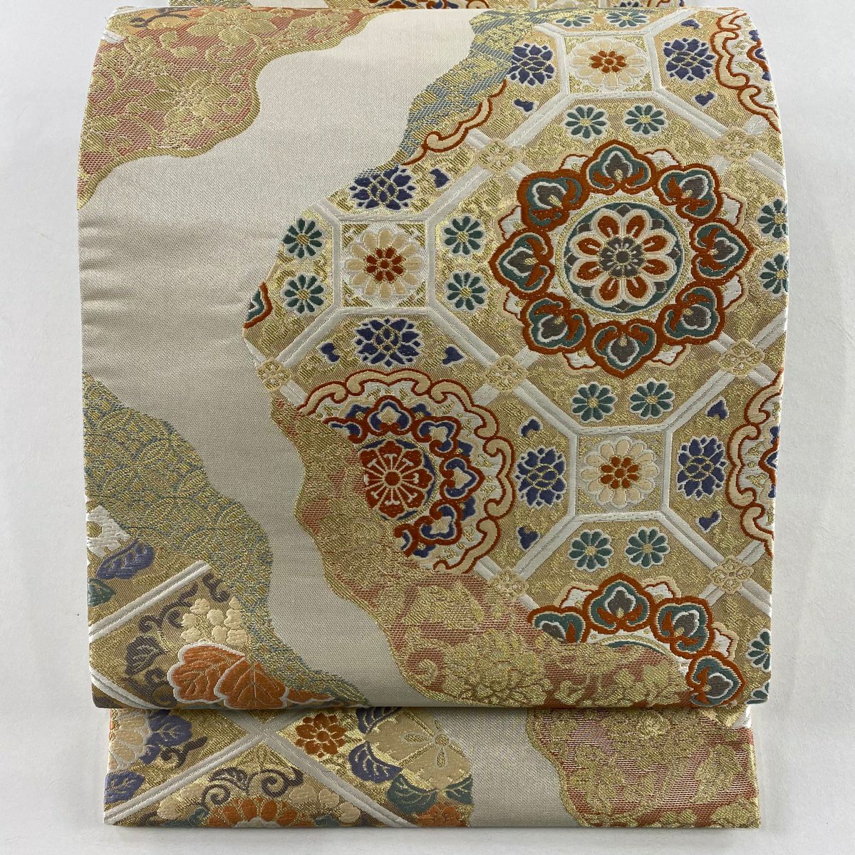 【美品】 袋帶 秀品級 華紋 道長取 金絲 金金箔 米色 六通 純蠶絲
