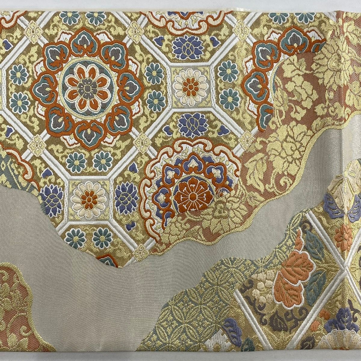 【美品】 袋帶 秀品級 華紋 道長取 金絲 金金箔 米色 六通 純蠶絲
