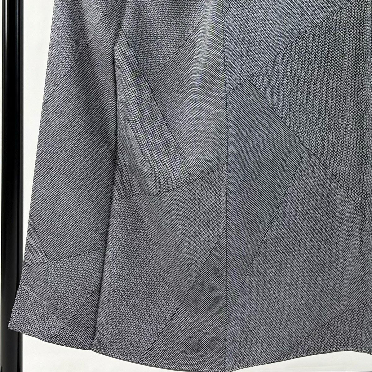 【美品】 小紋 身長151.5cm 袖長67.5cm L 雙層 疋田紋 幾何圖案 黑 純蠶絲 名品級