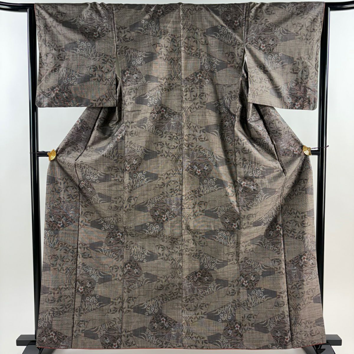 【美品】 紬織 身長163.5cm 袖長64cm M 雙層 草花紋紋 幾何圖案 焦茶 純蠶絲 秀品級
