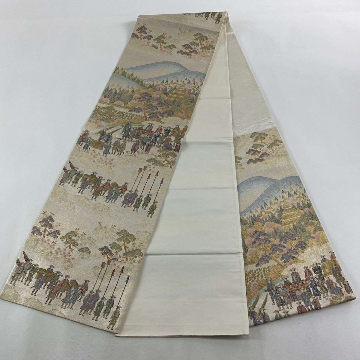 【美品】 袋帶 逸品級 大名繪圖文 山並 金絲 金金箔 銀 六通 純蠶絲