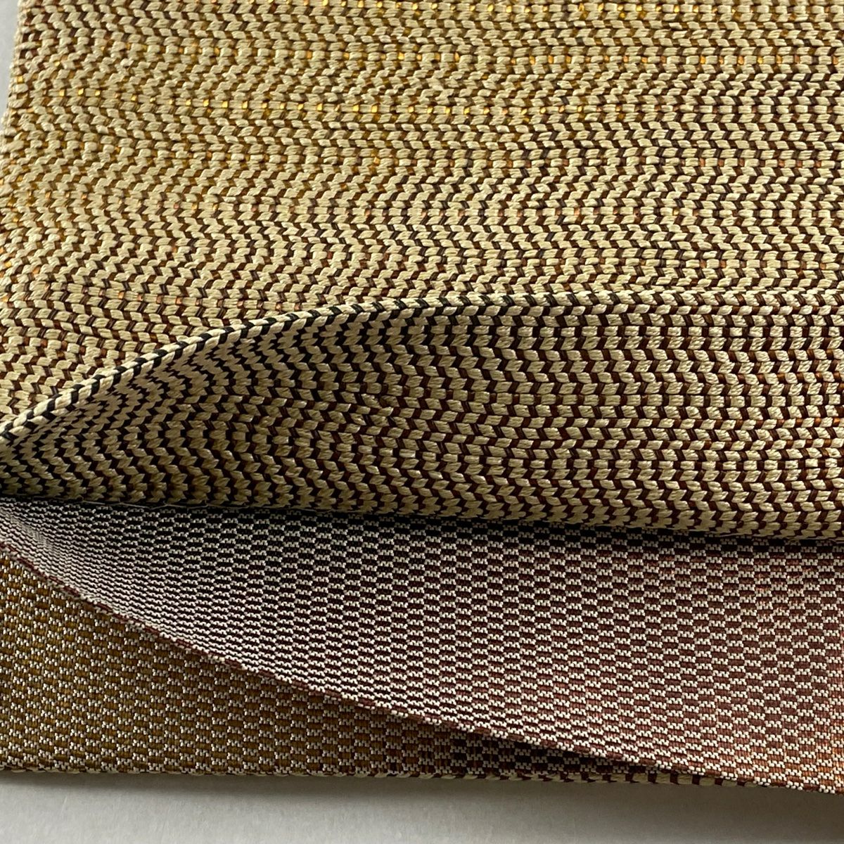 【美品】 袋帶 逸品級 證書齊全 博多織 鳳凰 草花紋紋 金金箔 淺茶 細帶圖案 純蠶絲