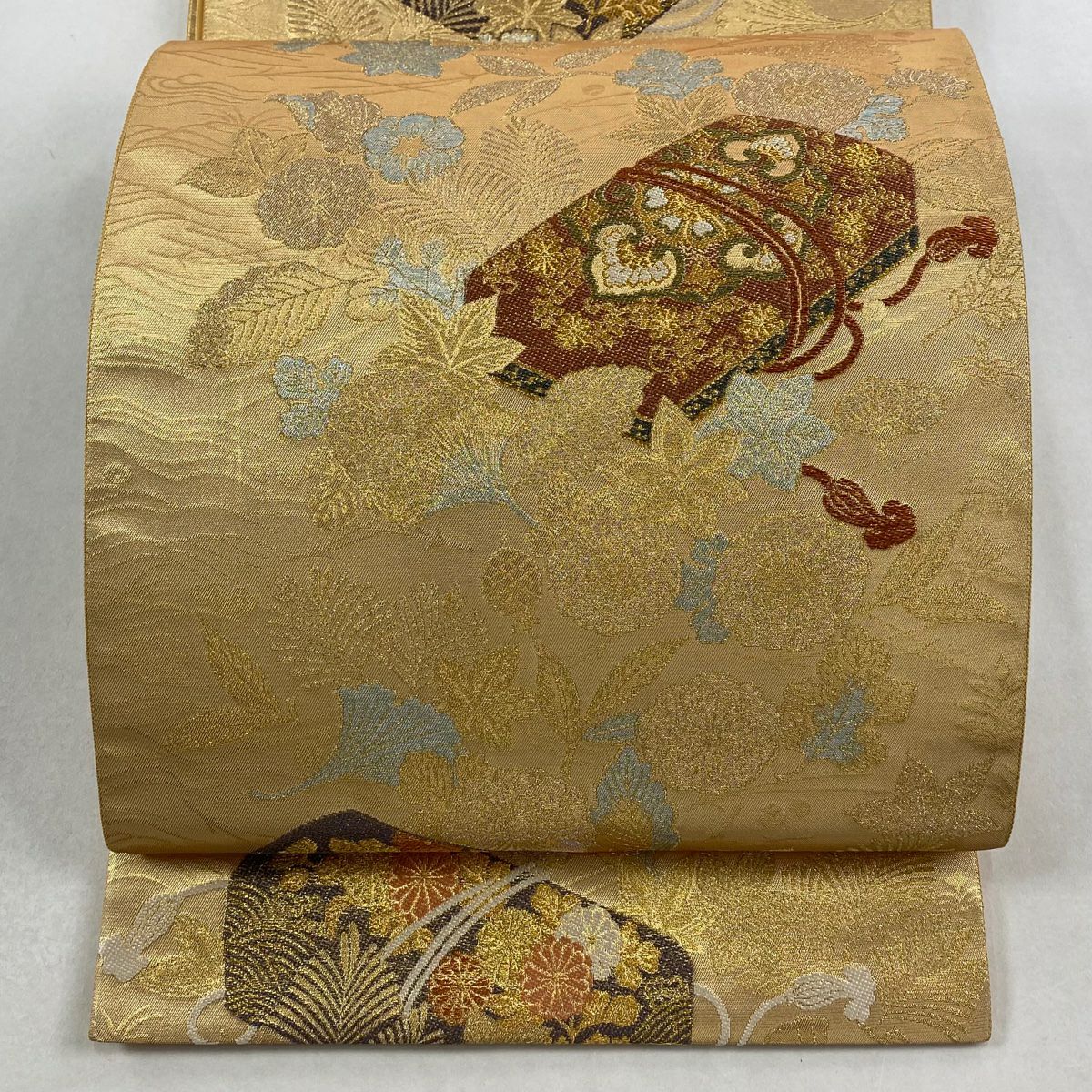 【美品】 袋帶 秀品級 文箱 草花紋紋 金金箔 金色 六通 純蠶絲