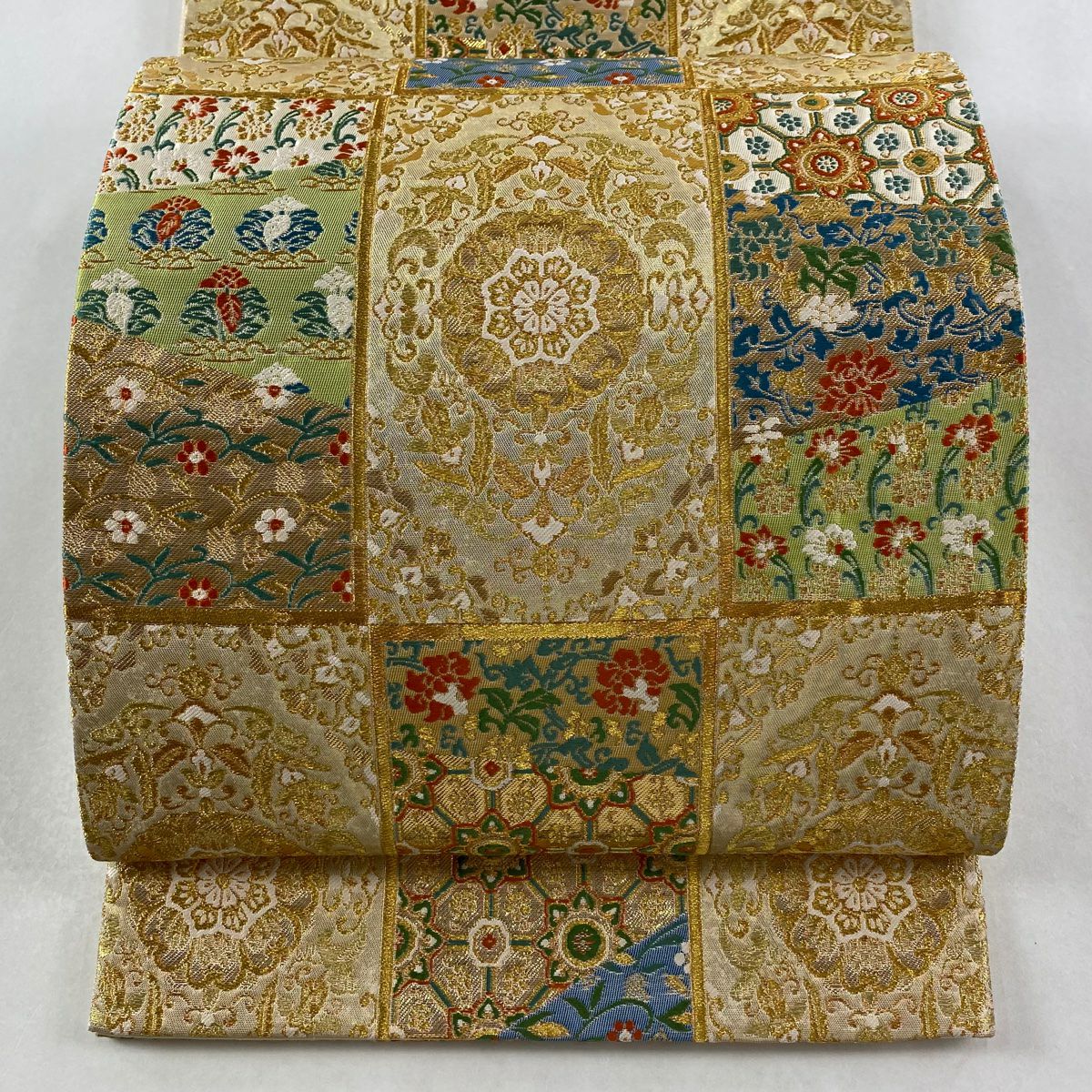 【美品】 袋帶 逸品級 洛陽織物 落款あり 格子取名物裂文 華紋 金絲 金金箔 金色 六通 純蠶絲