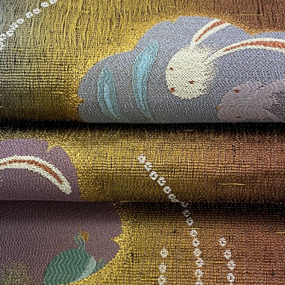 【美品】 袋帶 逸品級 兔子與龜 花瓣 金金箔 紅茶 六通 純蠶絲
