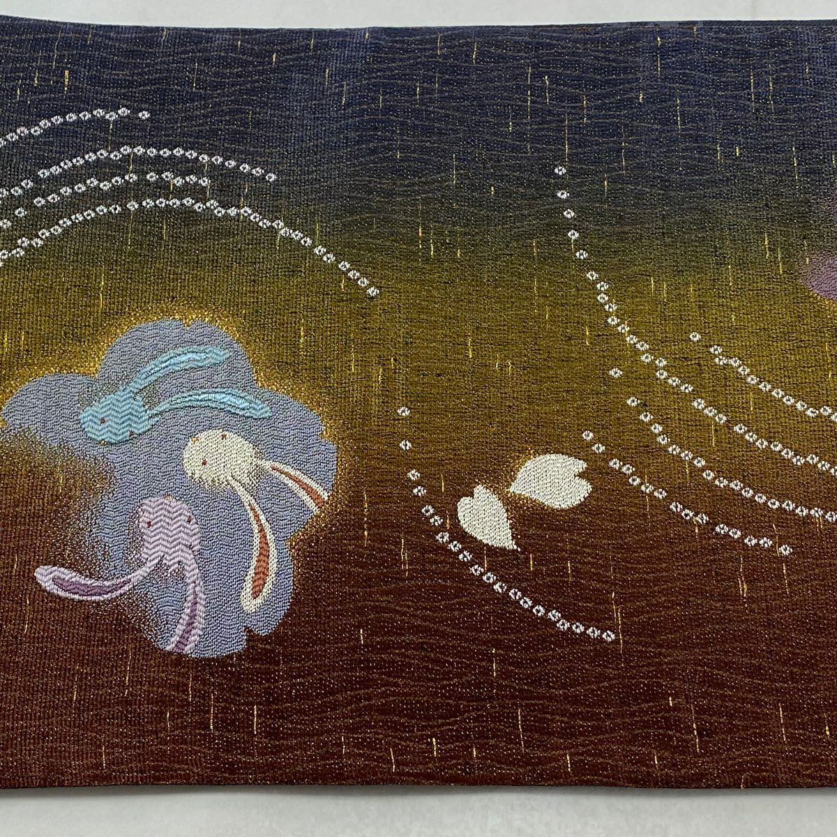 【美品】 袋帶 逸品級 兔子與龜 花瓣 金金箔 紅茶 六通 純蠶絲