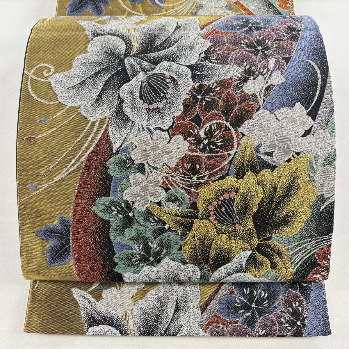 【美品】 袋帶 秀品級 草花紋 金銀彩 金金箔 金 六通 純蠶絲