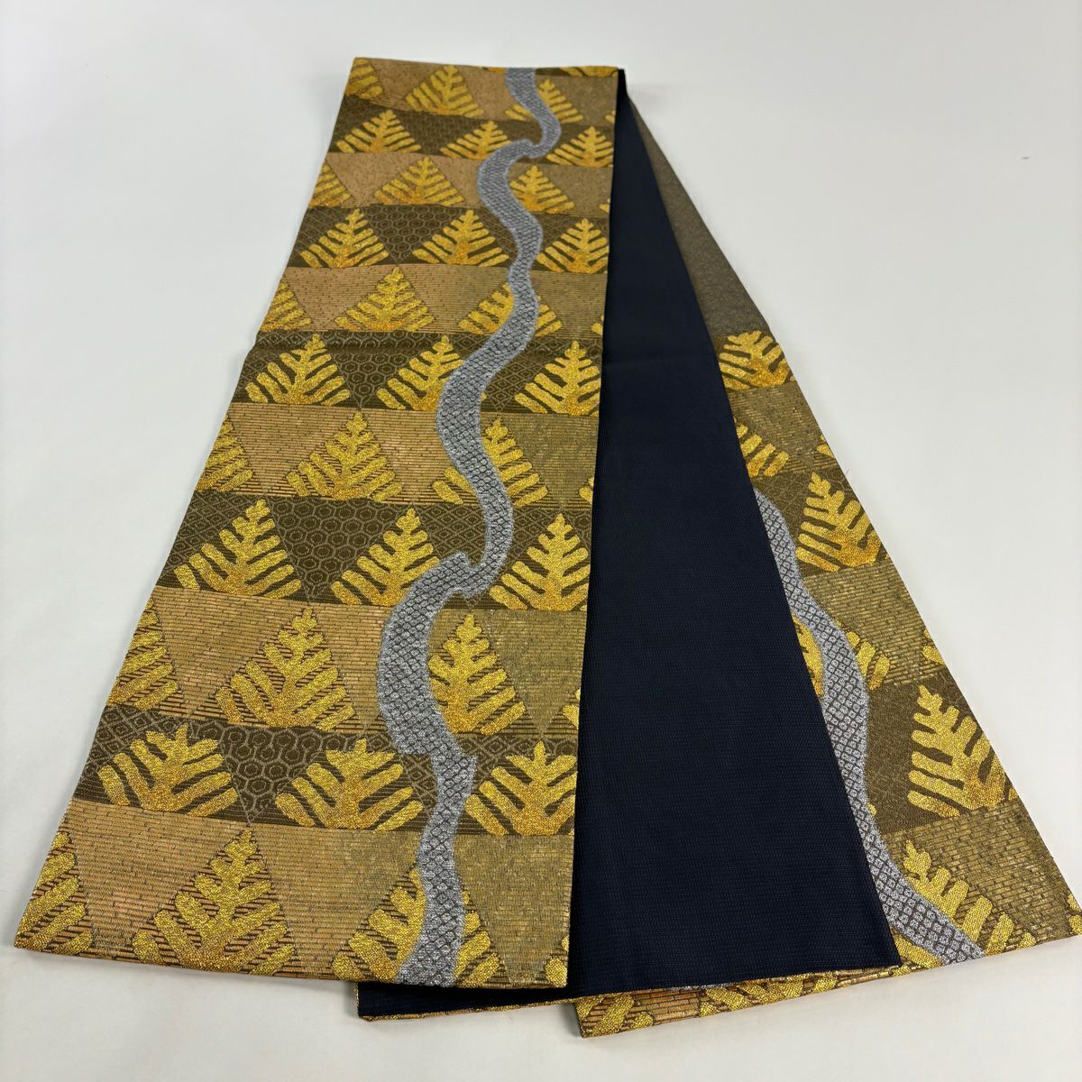 【美品】 袋帶 名品級 松樹 龜甲 金絲 金金箔 金茶 六通 純蠶絲