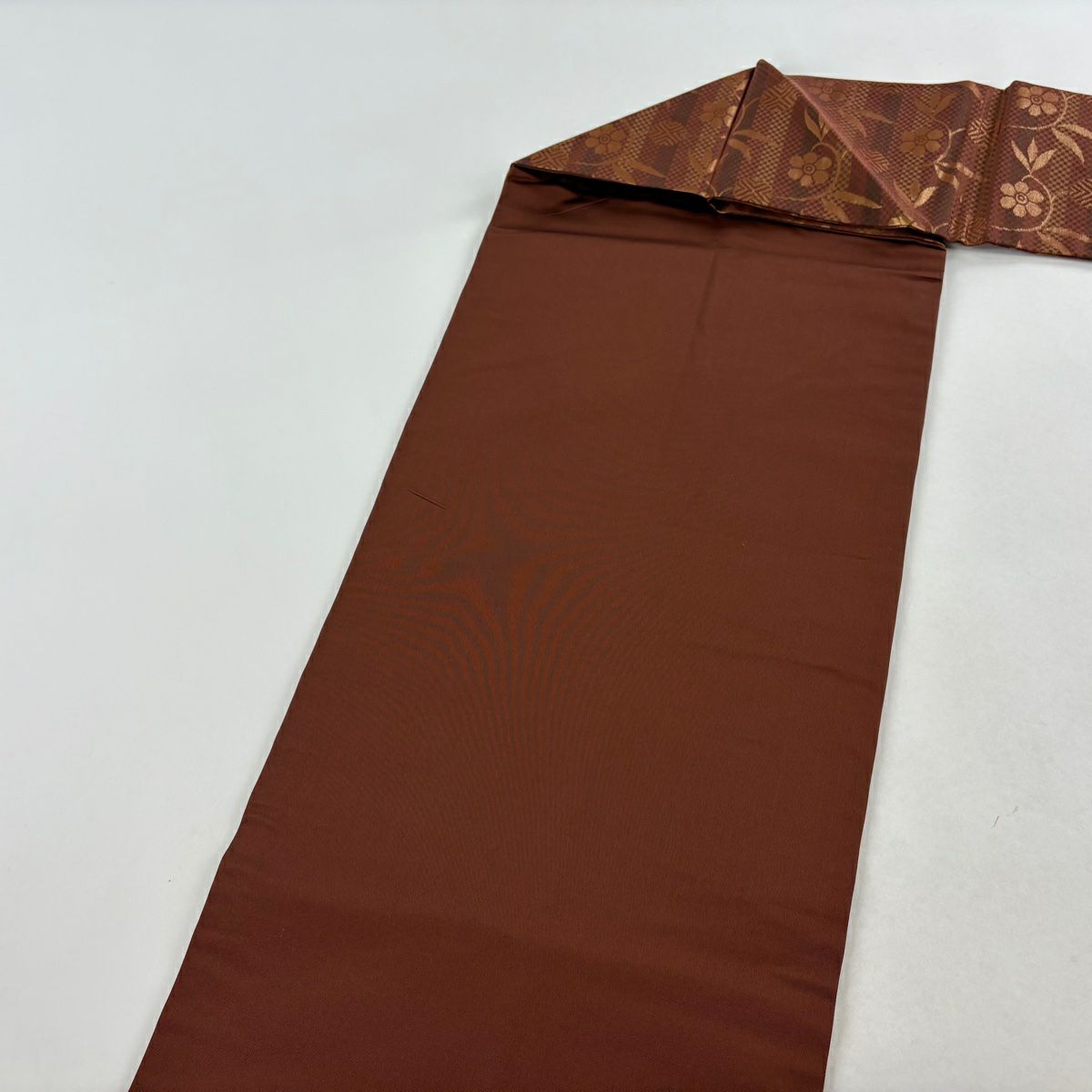 【美品】 名古屋帶 優品級 笹蔓 縞 金金箔 茶 純蠶絲