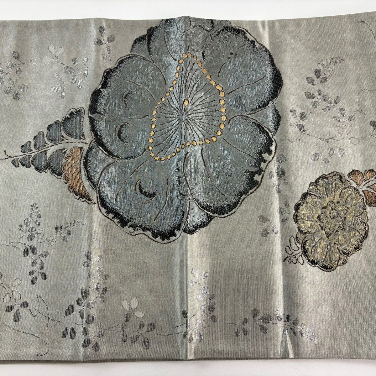 【美品】 袋帶 逸品級 落款あり 大脇一心監修 辻花染 萩 金銀彩 金金箔 銀色 六通 純蠶絲