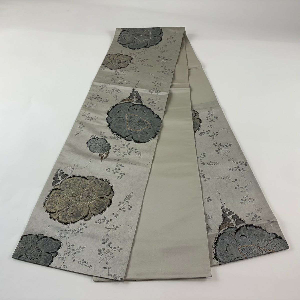 【美品】 袋帶 逸品級 落款あり 大脇一心監修 辻花染 萩 金銀彩 金金箔 銀色 六通 純蠶絲