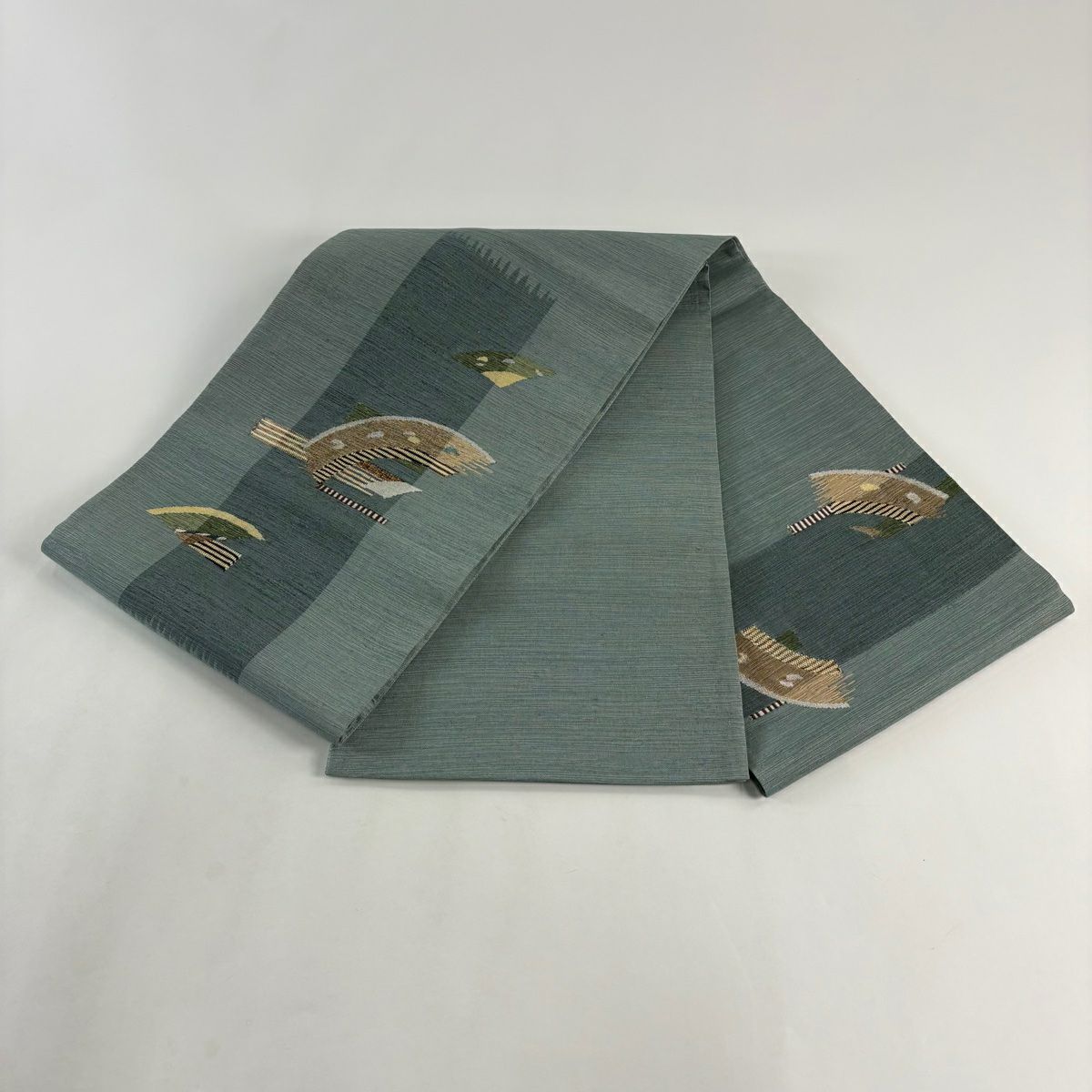 【美品】 袋帶 秀品級 幾何圖案 金彩裝飾 銀彩 灰綠色 大鼓圖案 純蠶絲