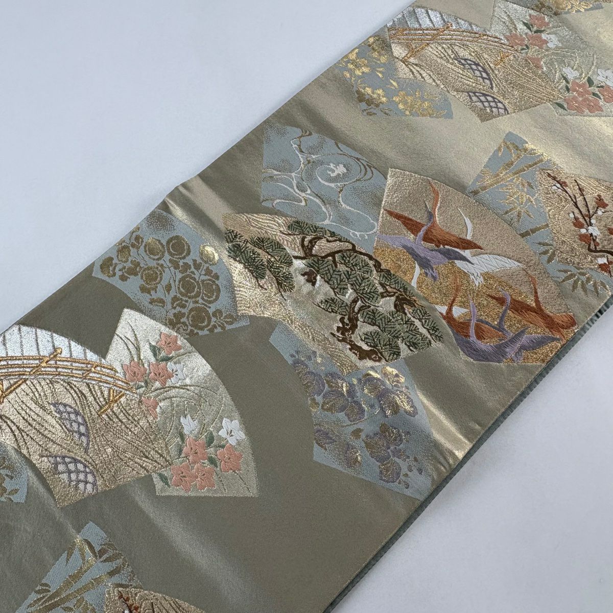 【美品】 袋帶 秀品級 扇子面 松樹竹子梅花 金絲 金金箔 灰綠 六通 純蠶絲