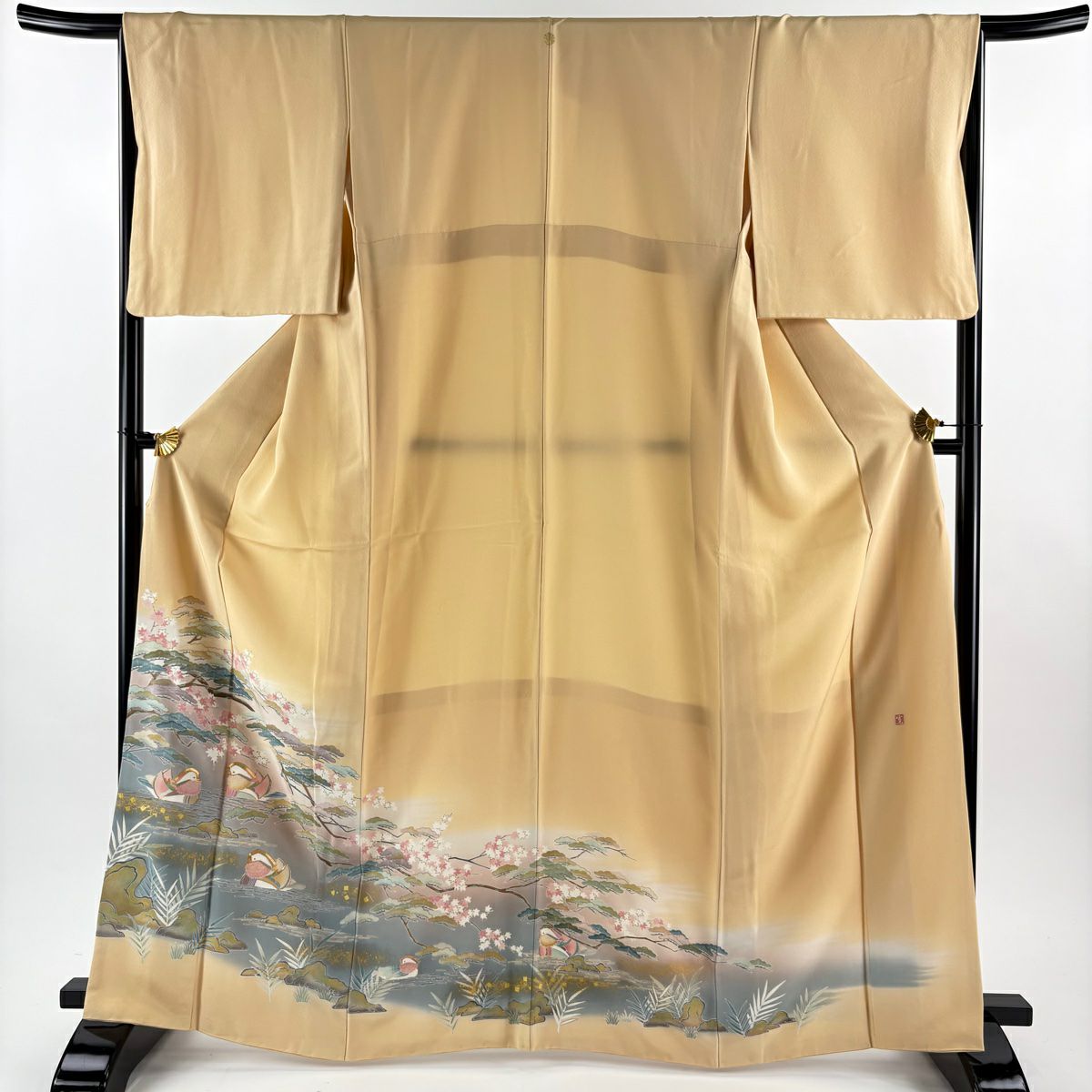 色留袖禮服 身長166cm 袖長65.5cm M 雙層 落款あり 鴛鴦 笠松樹 金絲 金銀彩 淺橙色 純蠶絲 名品級 一つ紋