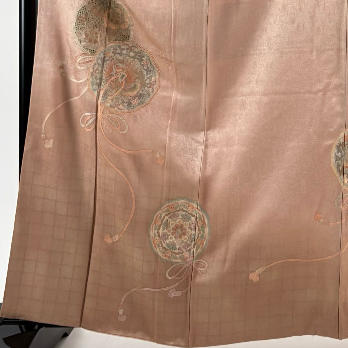 【美品】訪問服 身長163cm 袖長66.5cm M 雙層 鏡裏文 鳳凰 刺繡 漸層 粉米色 純蠶絲 秀品級