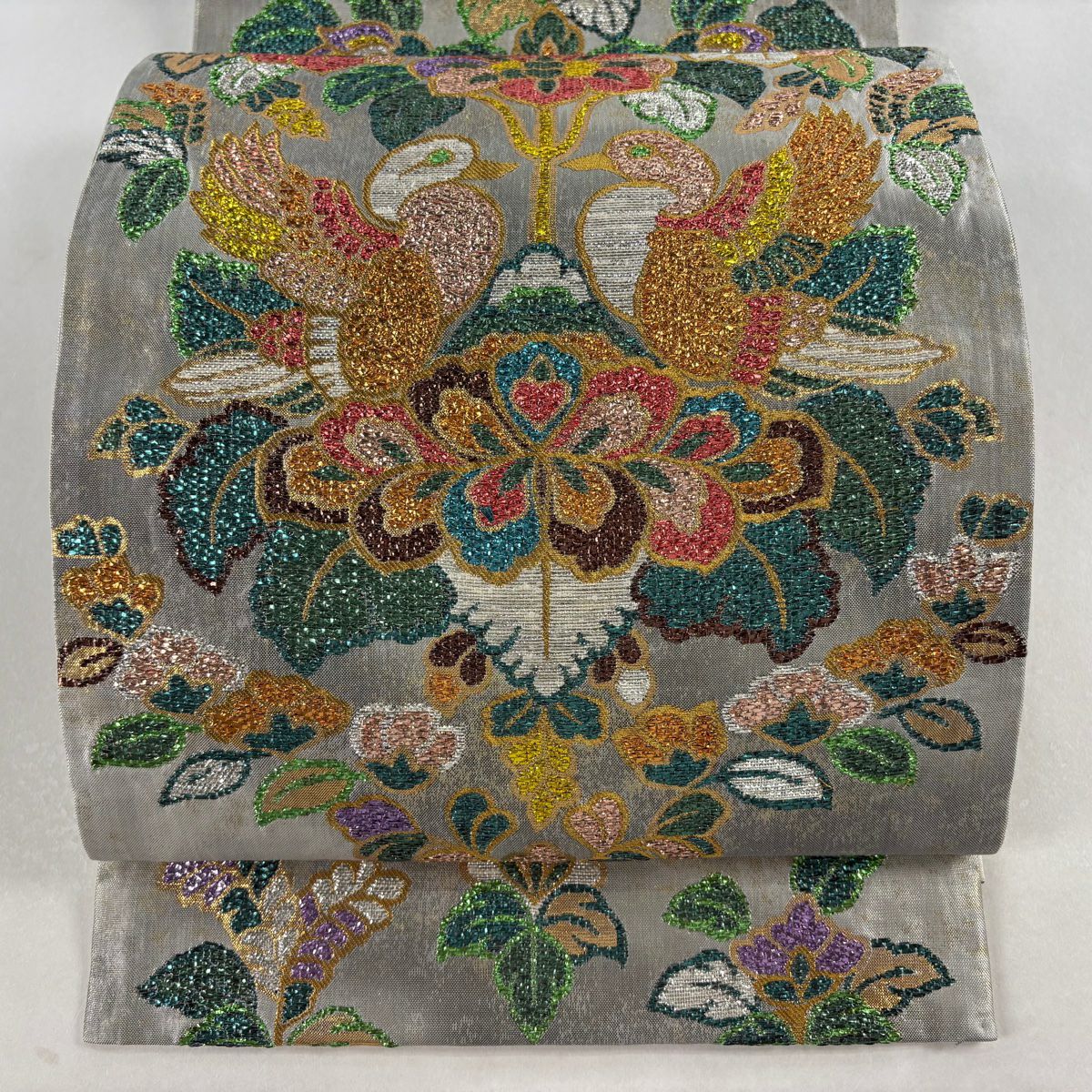 【美品】 袋帶 秀品級 向鳥 草花紋紋 金金箔 灰色 六通 純蠶絲