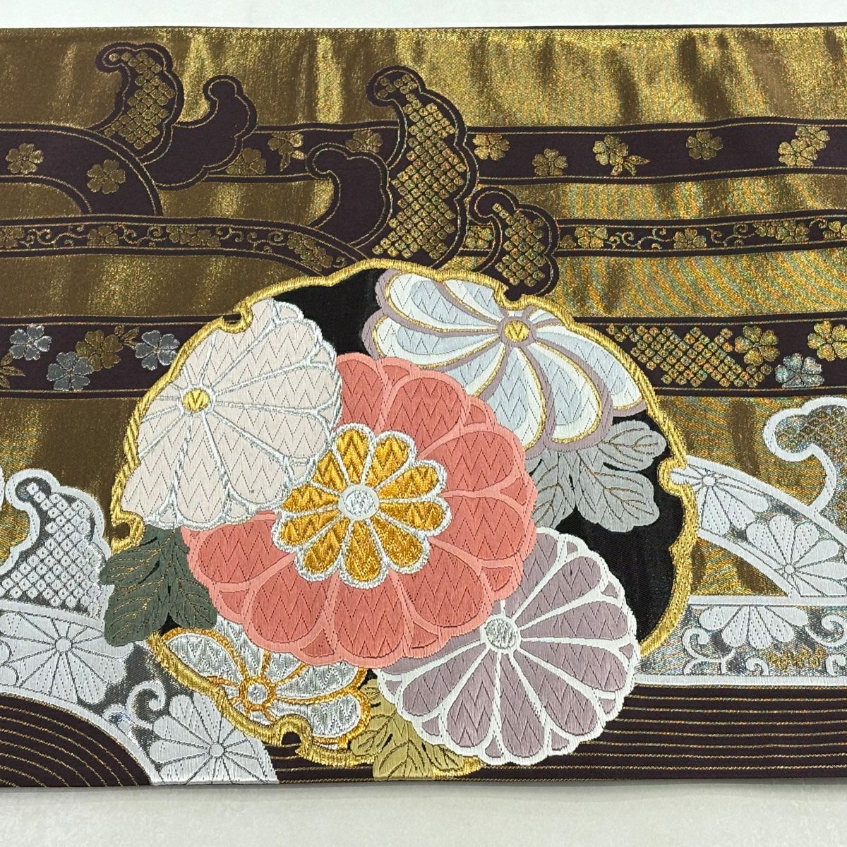 【美品】 袋帶 秀品級 菊花 波頭 唐織 金金箔 金色 六通 純蠶絲