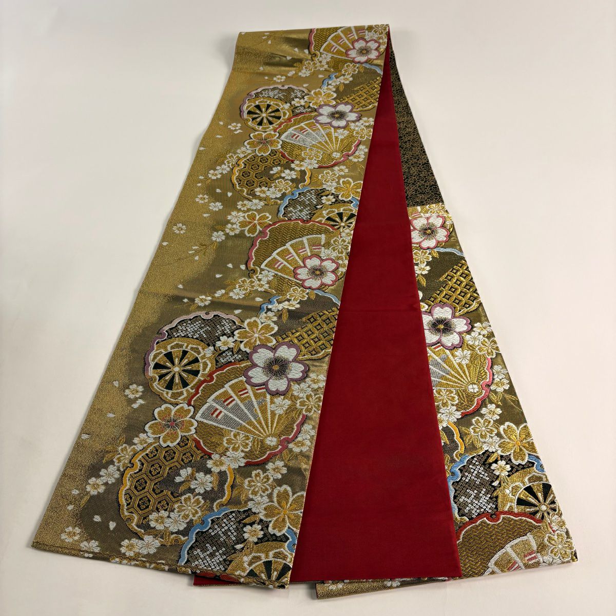 【美品】 袋帶 秀品級 振袖禮服禮服用 雪輪 櫻花 金金箔 金銀彩 金色 六通 純蠶絲