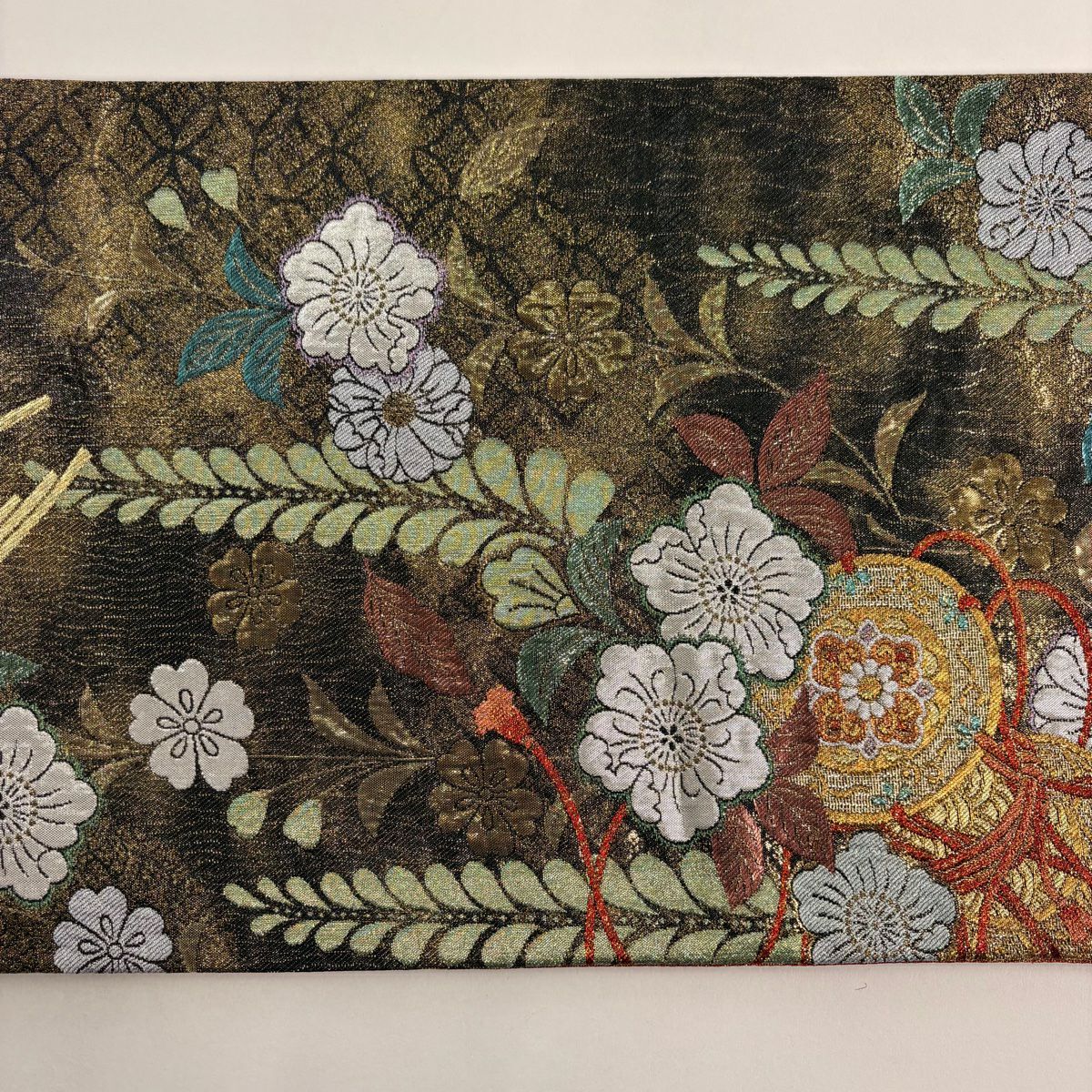 【美品】 袋帶 秀品級 振袖禮服禮服用 鼓 辻花染圖案 金金箔 墨色 六通 純蠶絲