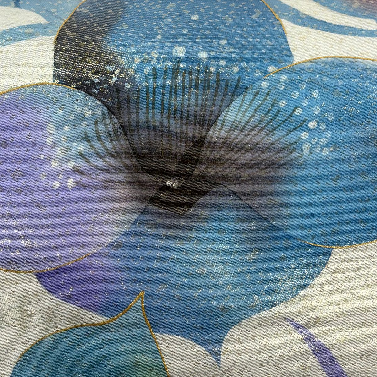 【美品】 袋帶 秀品級 落款 草花紋 薔薇 金金箔 金銀彩 奶油色 大鼓圖案 純蠶絲